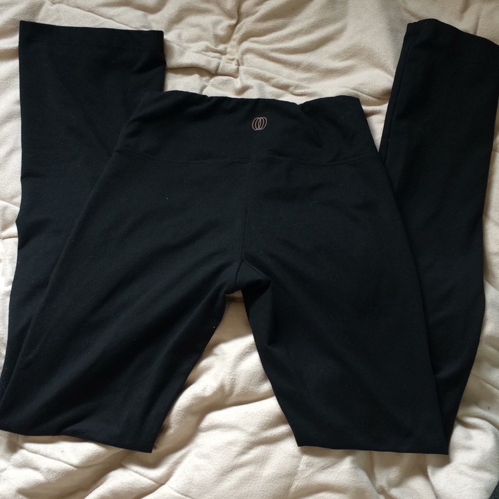 Black Yoga Pants